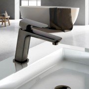 détails LYKE MITIGEUR NOIR MAT Haut : 150 mm