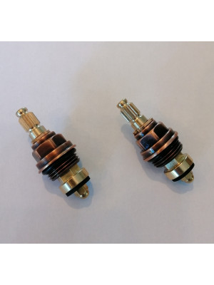 Paire de tete a clapet - Lave-mains - Vieux Cuivre Vernis Brillant - HORUS