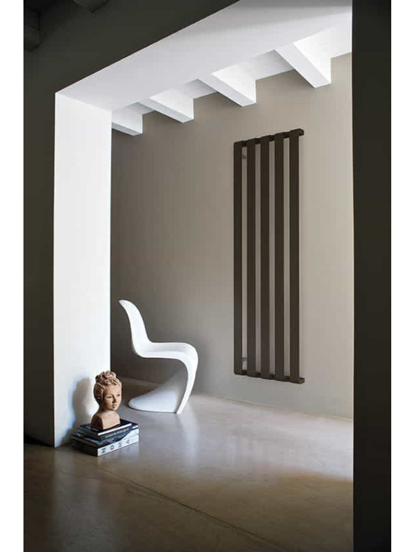 Radiateur STEP Vertical - IRSAP - radiateur_step_vertical_irsap_design_noir